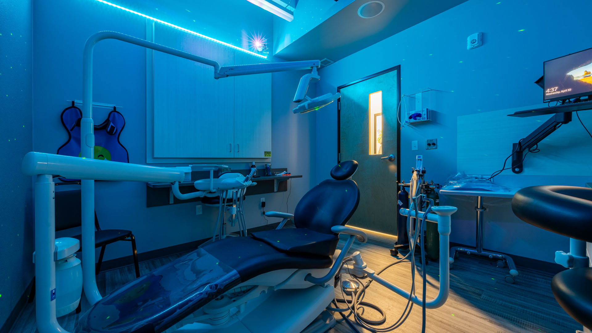 local-dentist-modern-dental-treatment-room_gentle-dental-kids-keizer-optimized