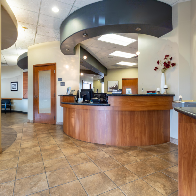 gentle-dental-rio-az-dental-interior-office-front-desk-july-2024(1)