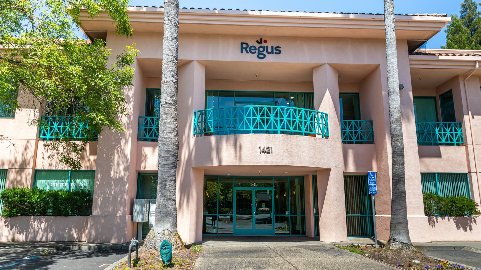 dental-office-entrance_gentle-dental-santa-rosa-optimized