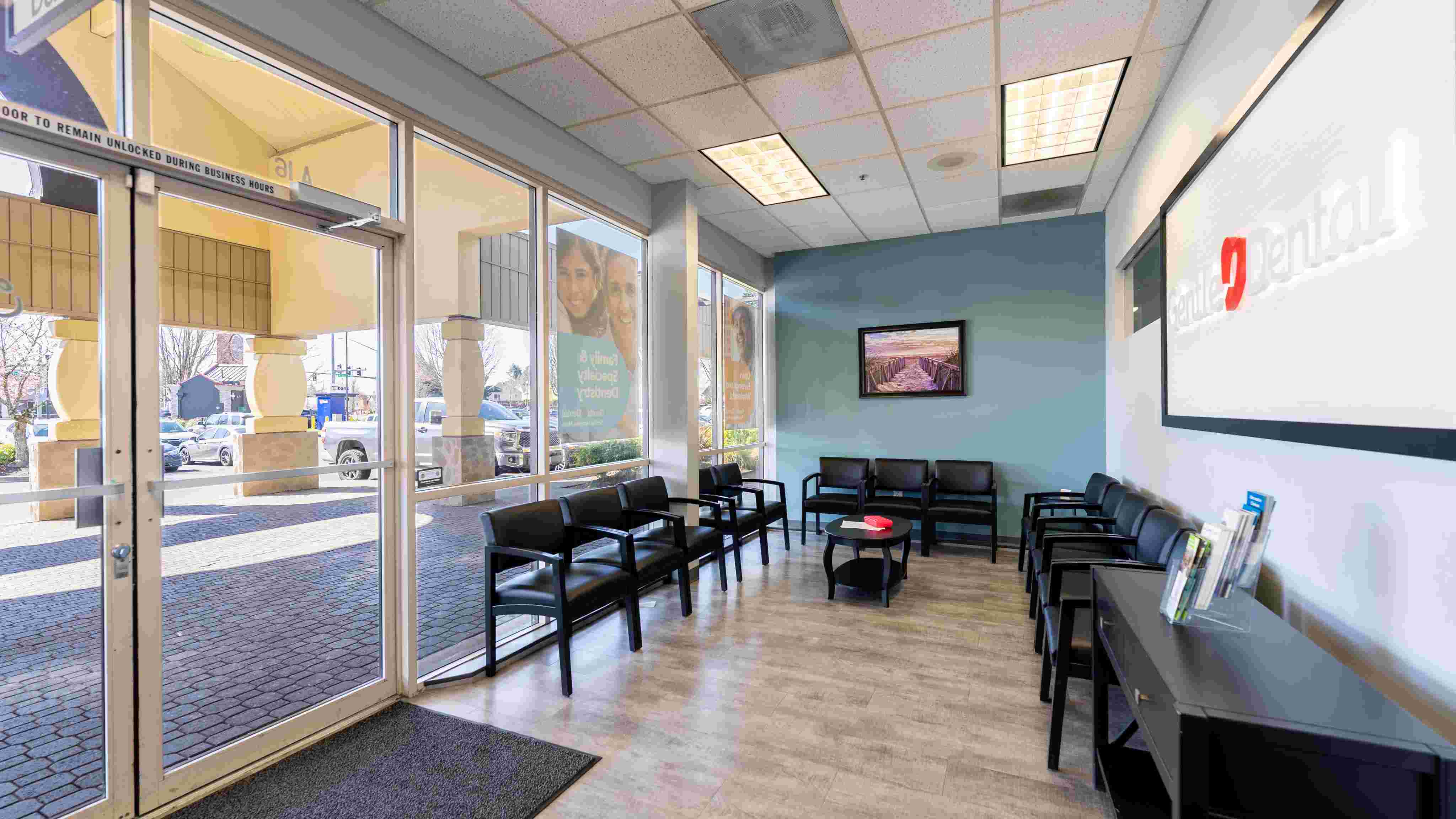 dental-care-office-waiting-area_Gentle-Dental-Hillsboro