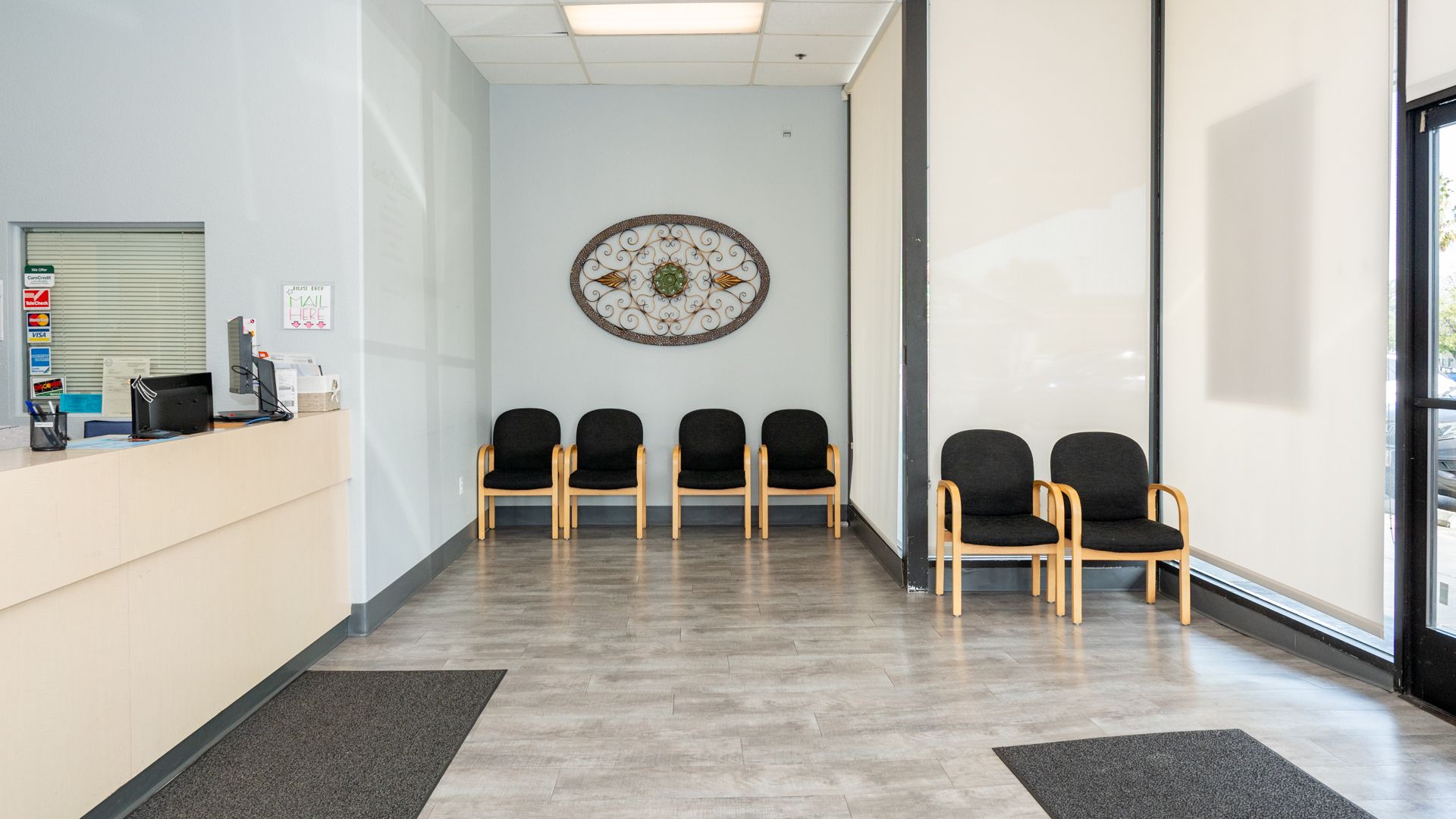 dental-care-office-waiting-area_Gentle-Dental-Sunnyvale(1)