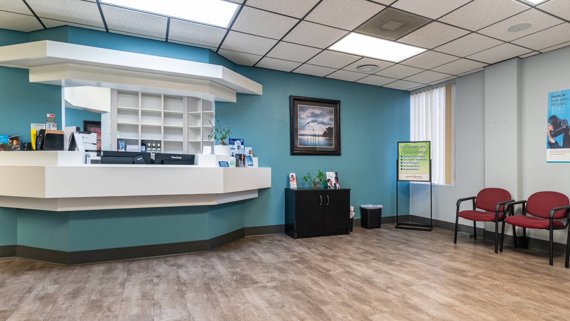 dental-clinic-reception-area_Gentle-Dental-Sorrento-Valley(1)