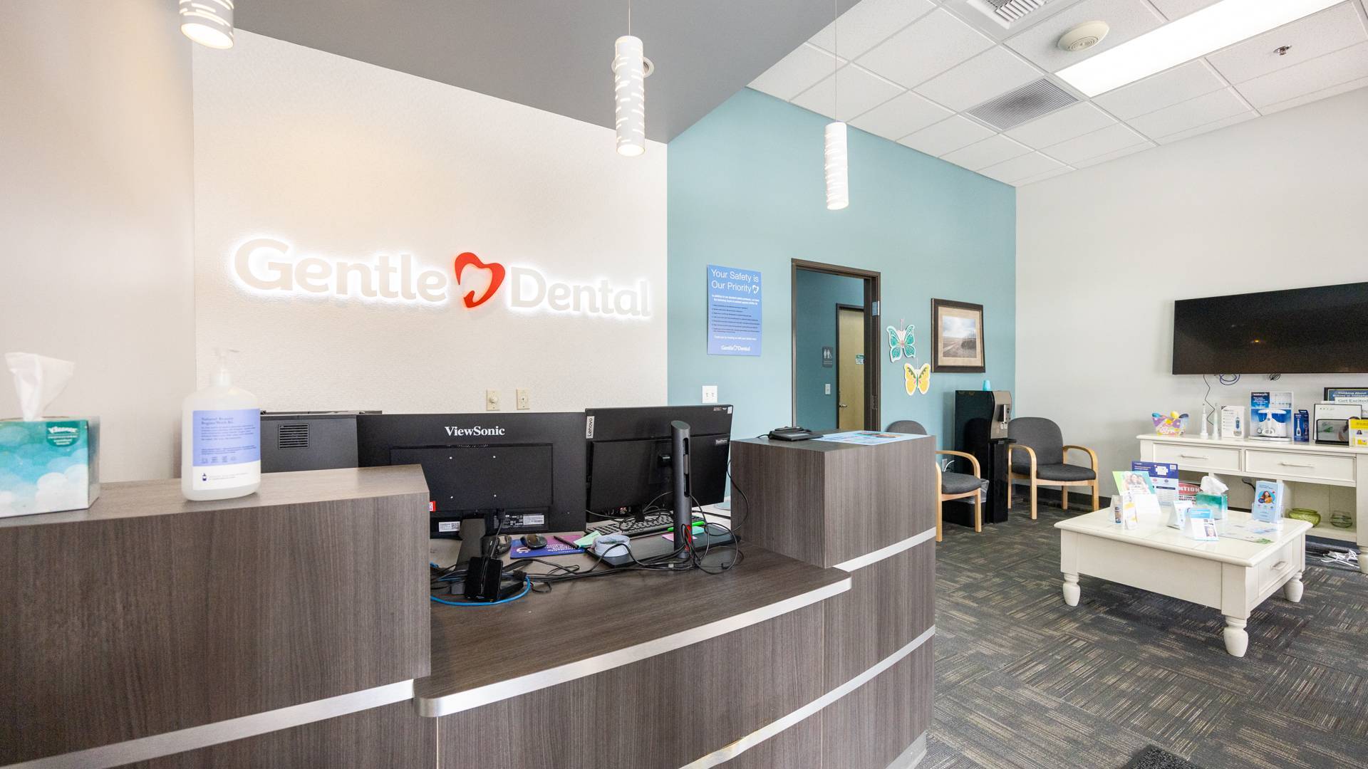dental-clinic-reception-area_Gentle-Dental-Sparks