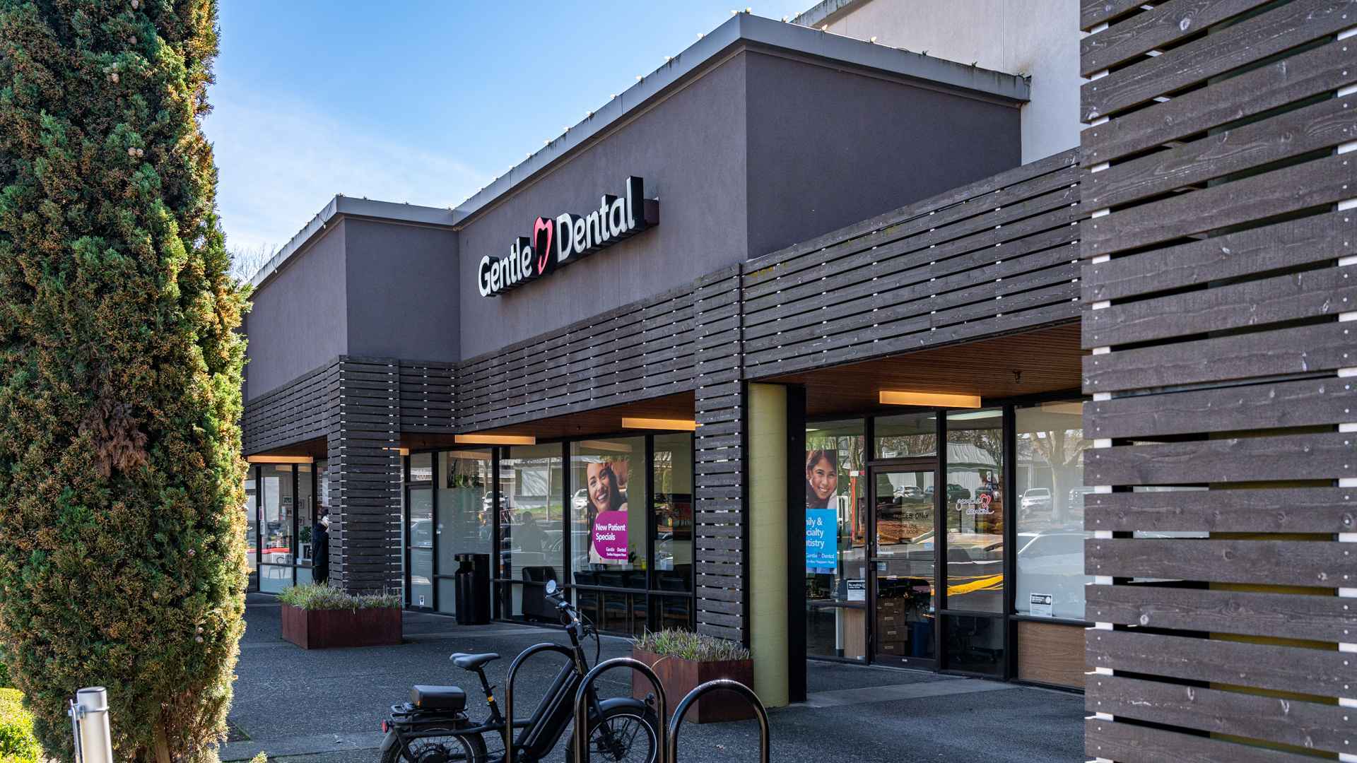 dental-office-front-signage_Gentle-Dental-Tigard(1)