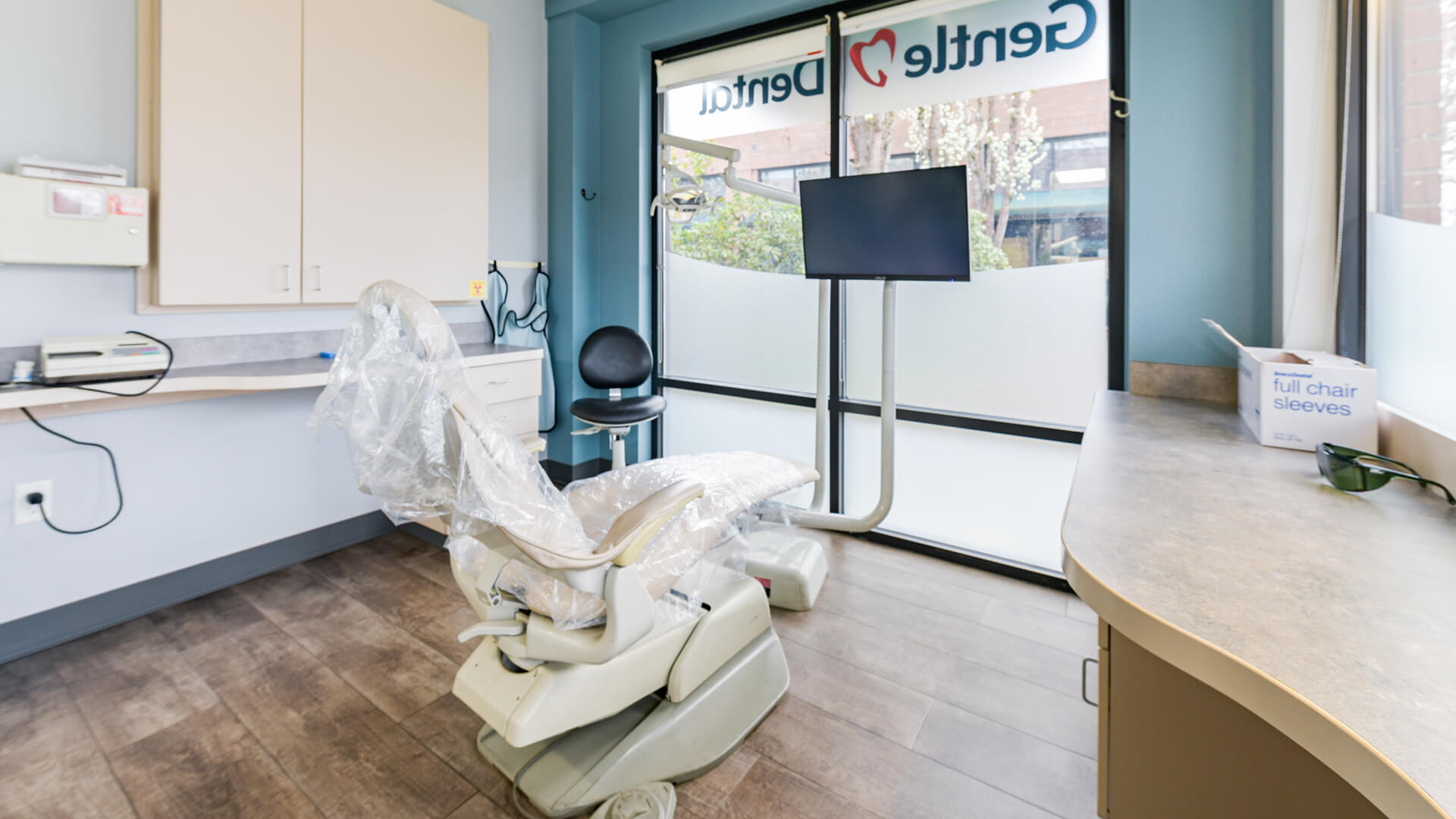 local-dentist-modern-dental-treatment-room_Gentle-Dental-Wilsonville